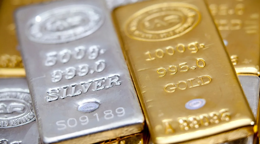 الذهب والفضة ينخفضان بعد بيانات التضخم الأمريكية 