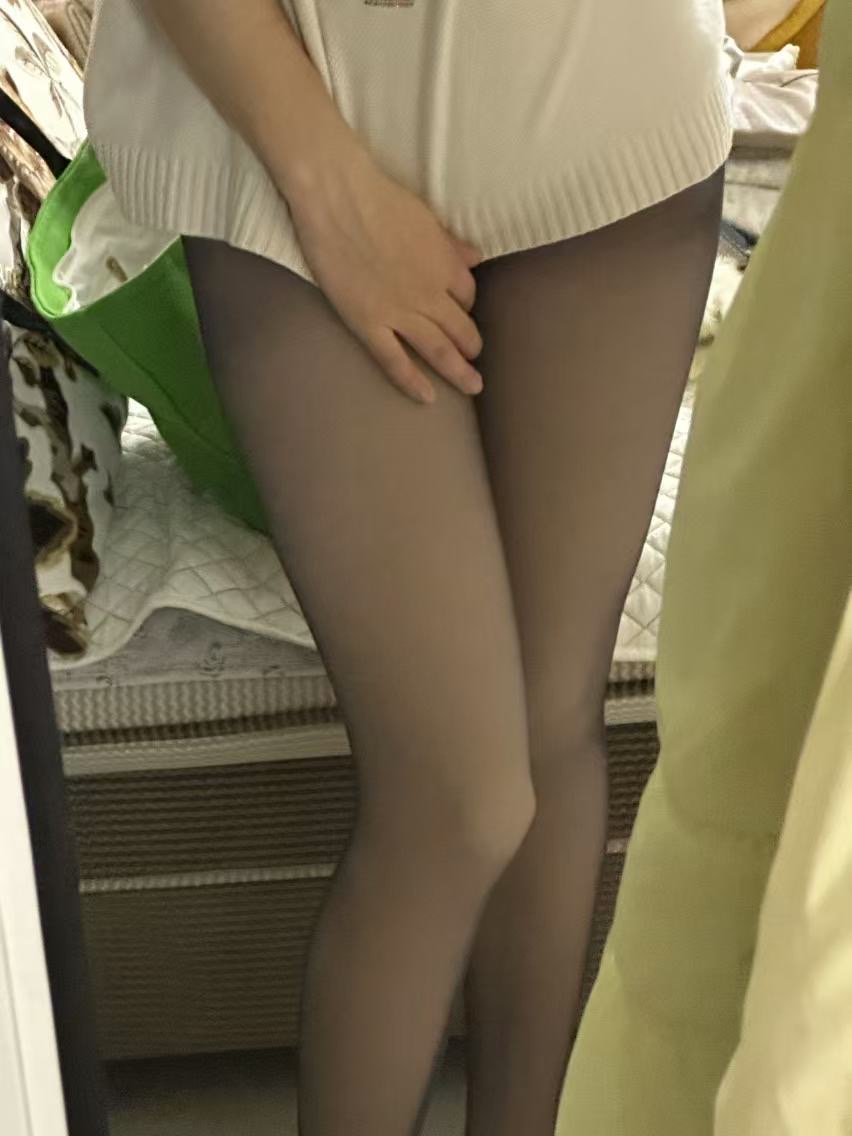 太原情侣 tweet media