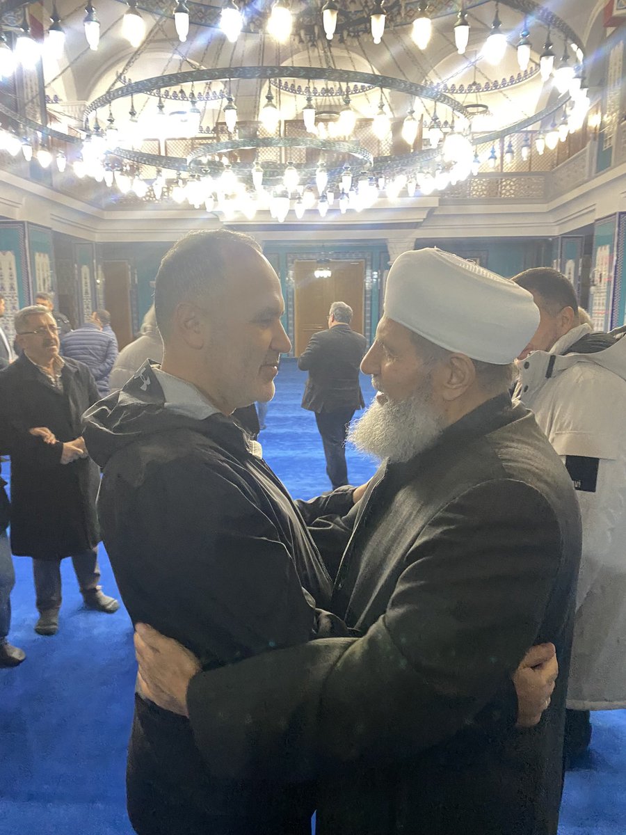 Allah'ın insanlar için açacağı rahmet kapısını kimse kapatamaz ve O'nun kapattığını da kimse açamaz; çünkü O, kudret ve hikmet sahibidir.

Fatır Sûresi / 2. Ayet

Cumamız mübarek olsun.

Selam ve dua ile