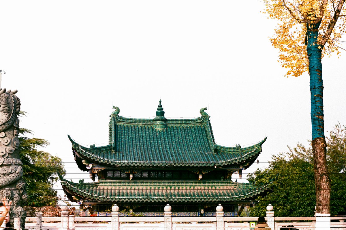 min942436's tweet photo. 乐凯眼中的重庆
🎞️：乐凯c200
📷：pentax sp
＃重庆 #摄影 #胶卷 #胶片 https://t.co/zB1zvPKxn8