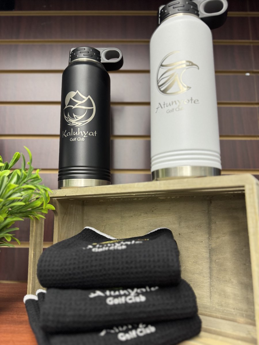 TSGolf's tweet image. For the golfer on your list, Sportsplex has you covered this season. 🎁