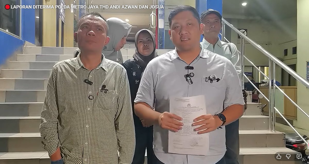 🔴DITERIMA POLDA METRO JAYA, MIKHAEL SINAGA LAPORKAN ANDI AZWAN DAN JOSUA SINAMBELA ANCAMAN 10 TAHUN PENJARA TERKAIT FILE SCAN IJAZAH ASLI JOKOWI
youtu.be/Lr7Rm-bgMMU