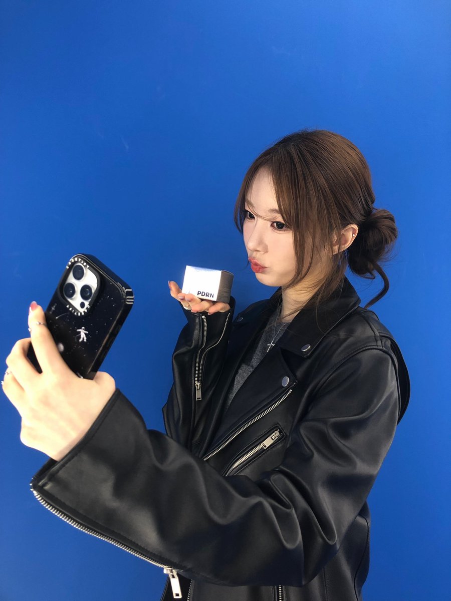 LIGHTSUM チョウォン ナヨン サイン PHOTO】LIGHTSUM チョウォン＆ナヨン、始球・始打式に登場…仲睦まじい