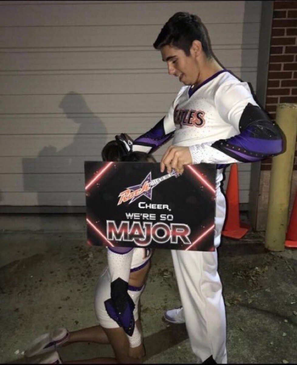 NPZ (@ninepanelzone) on Twitter photo 