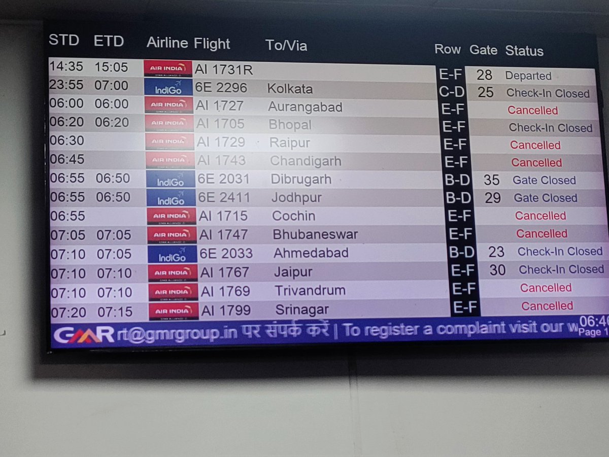 EactClasses's tweet photo. Another day another chaos at Delhi Airport. This time it is @airindia . I wonder what a common citizen will do when we have 2 airlines having 95% market share in India. @DGCAIndia @MoCA_GoI seriously needs to look for a solution. Further, the airline declined an alternate flight. https://t.co/U70rInEtkd