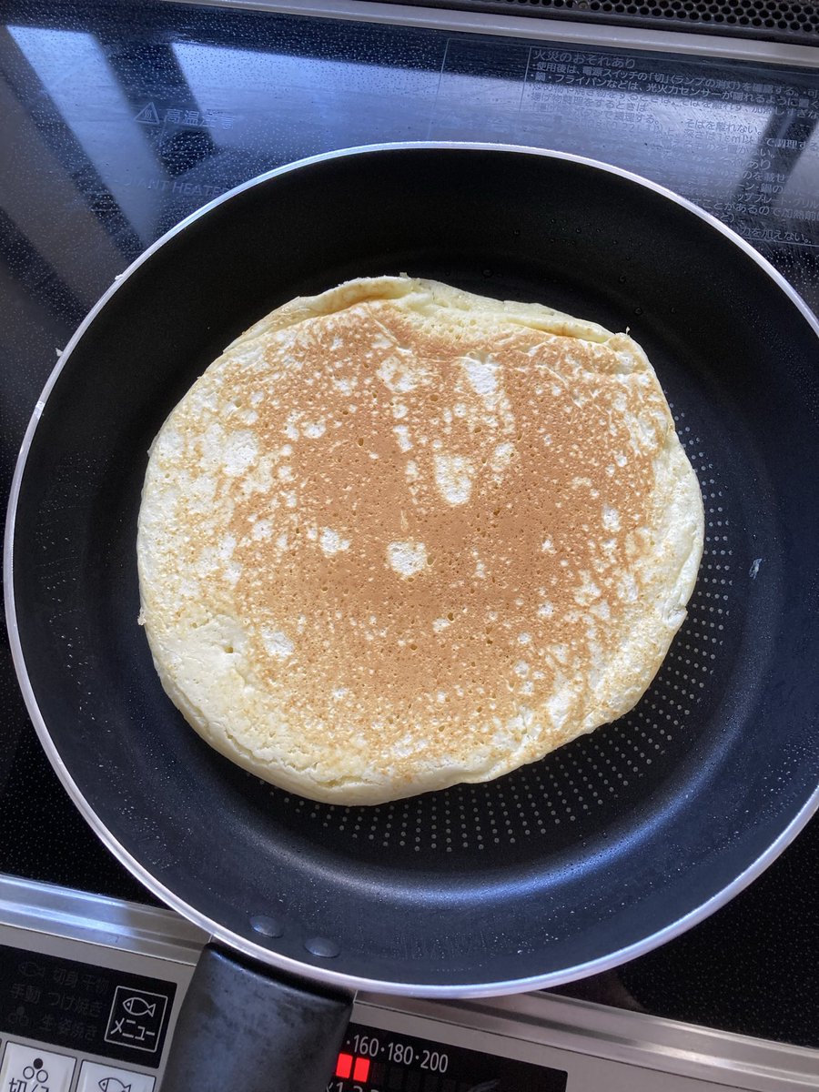 ruby231960's tweet image. ホットケーキ🥞、フライパン🍳で焼き焼きNow✨😎✨
