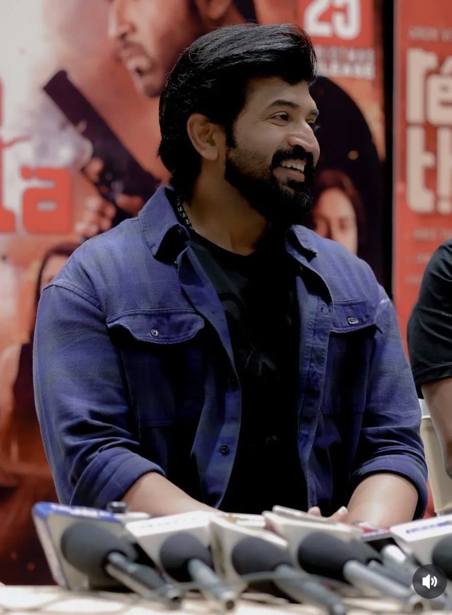 arunvijayno1's tweet photo. #LuvAV
#RettaThala from December 25th!!💥 https://t.co/tTPtzFzP0r