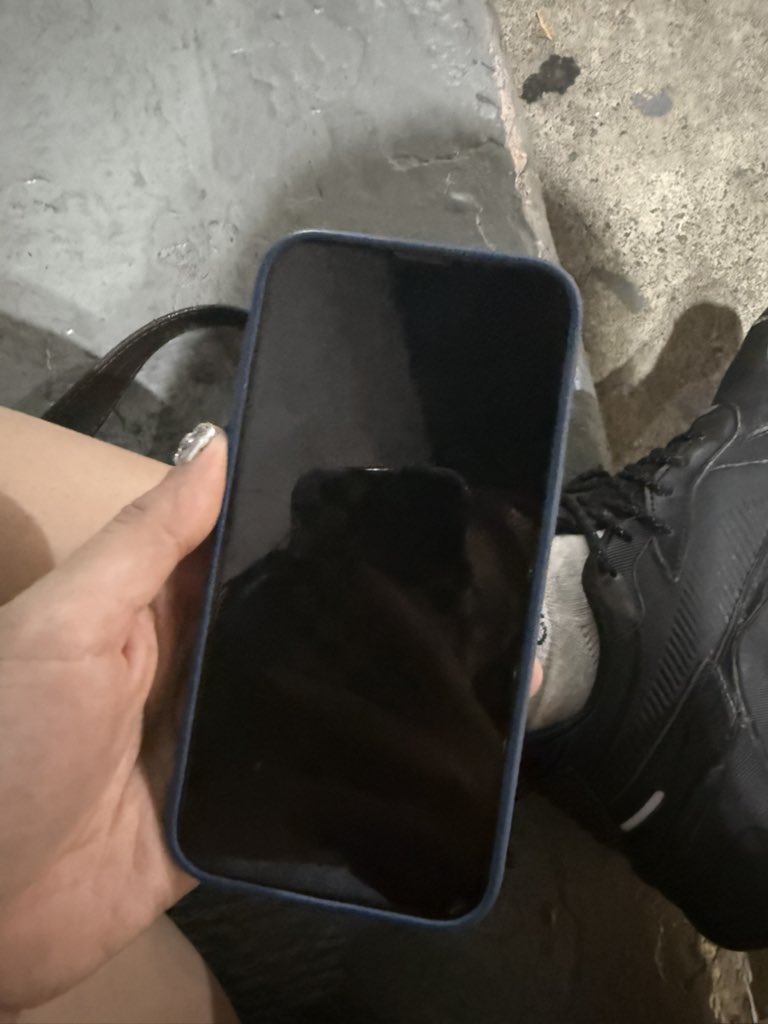 agustina tweet media