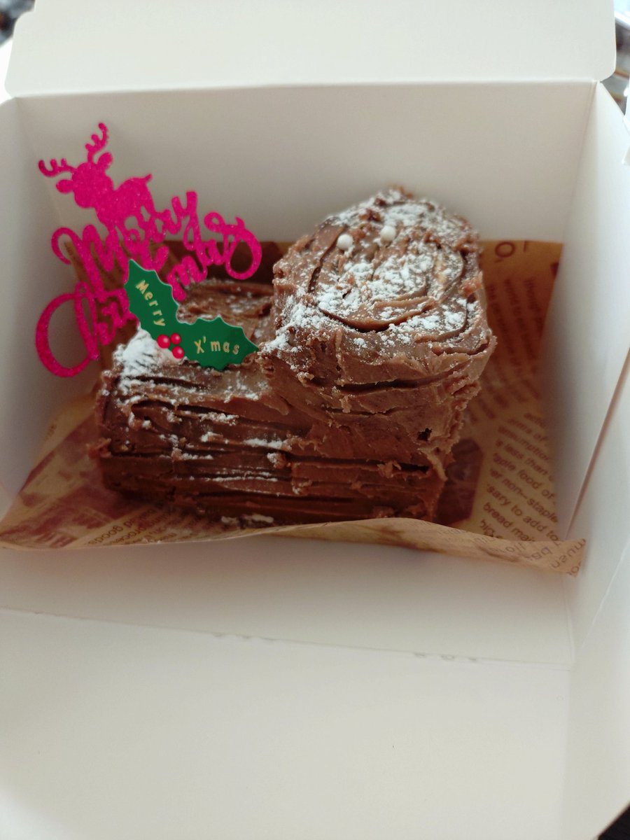 手作りブッシュ・ド・ノエル。