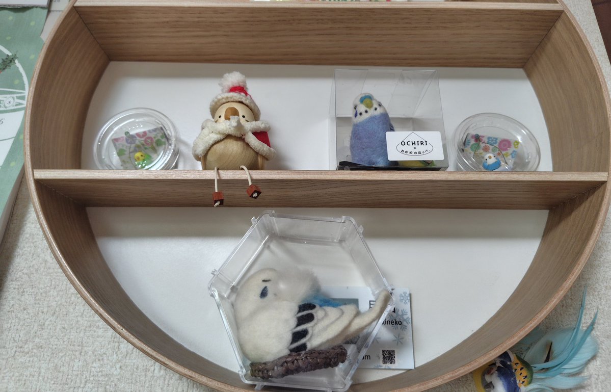 先日、新宿ことり博miniでお迎えしたぽっぽの木彫り屋さんさん