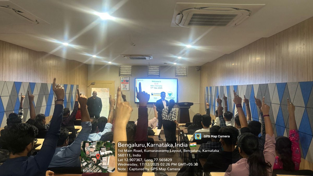 DSBSBangalore's tweet photo. Had an enriching expert session with Mr. Dilip Ch (Co-Founder) & Mr. Vikas Surendran (CEO), Vaxis Learning Pvt. Ltd. 💼
Great insights on self-development, structured training, internship mindset, and career readiness 🚀
#DSBS #ExpertSession
#SelfDevelopment #InternshipMindset https://t.co/QBH6Hcfb1D