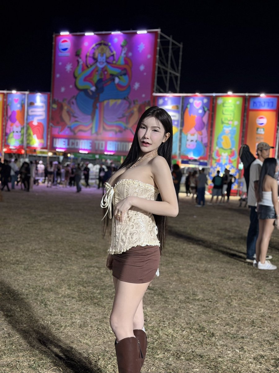 fv57606's tweet photo. อยากมีเสี่ยเลี้ยงอิอิ https://t.co/6wq7O52uzs
