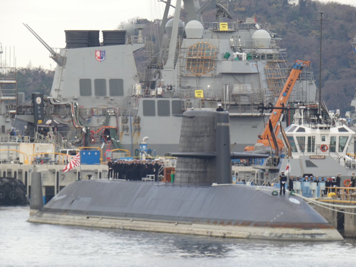 今日で潜水艦「うずしお」が除籍になったか