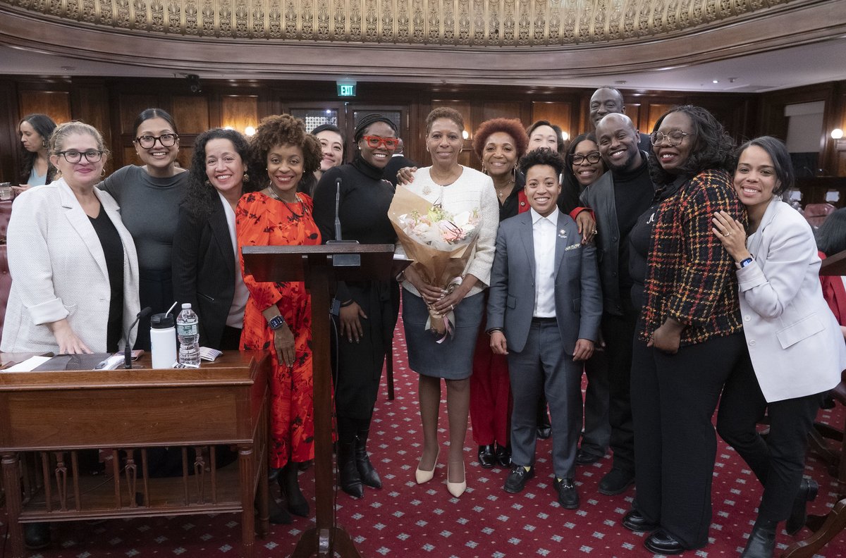 NYCSpeakerAdams's tweet image. Today was my final Stated Meeting and my heart is full. Serving as the first Black Speaker of our historic, women-majority @NYCCouncil has been the honor of a lifetime.  

I will always be proud of what we achieved together, and forever grateful to the members and staff whose…