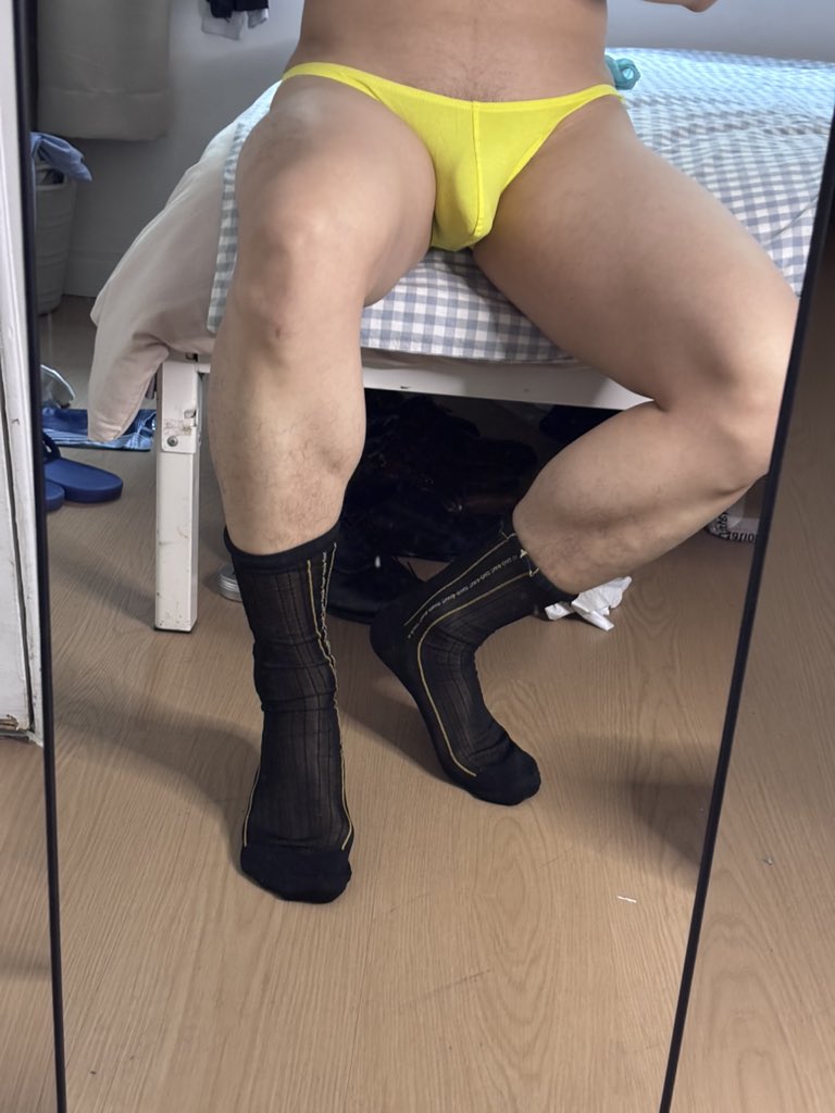 jack240297's tweet photo. 那个好看 https://t.co/j8gFfpEpgM