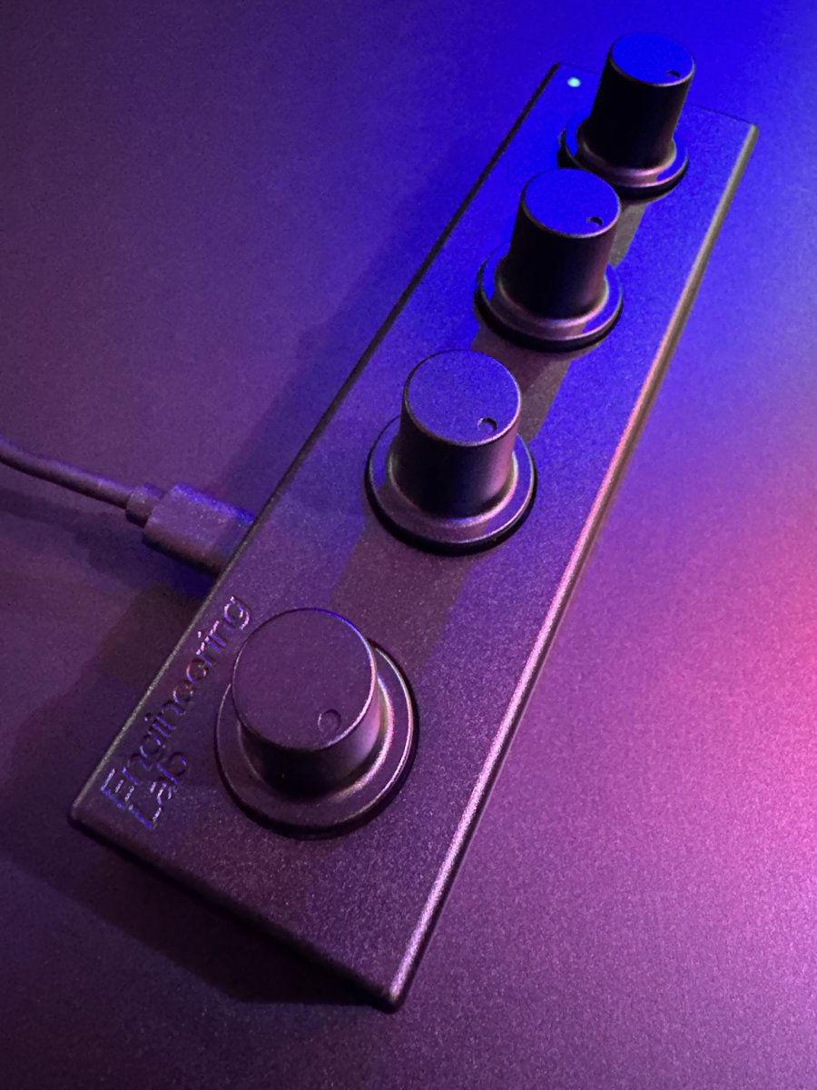 Soundhouse_jp's tweet photo. オランダ・アムステルダム発🇳🇱 音楽制作向け機器メーカー、Engineering Lab（エンジニアリング・ラボ）の正規輸入代理店業務を開始しました🎉
高精度な金属加工技術を活かした堅牢な筐体、無駄のないデザイン、シンプルさを重視した操作性などが魅力です✨
🔽詳しくはこちら！
https://t.co/ZWGYDapduB
#EngineeringLab #MIDIコントローラー
