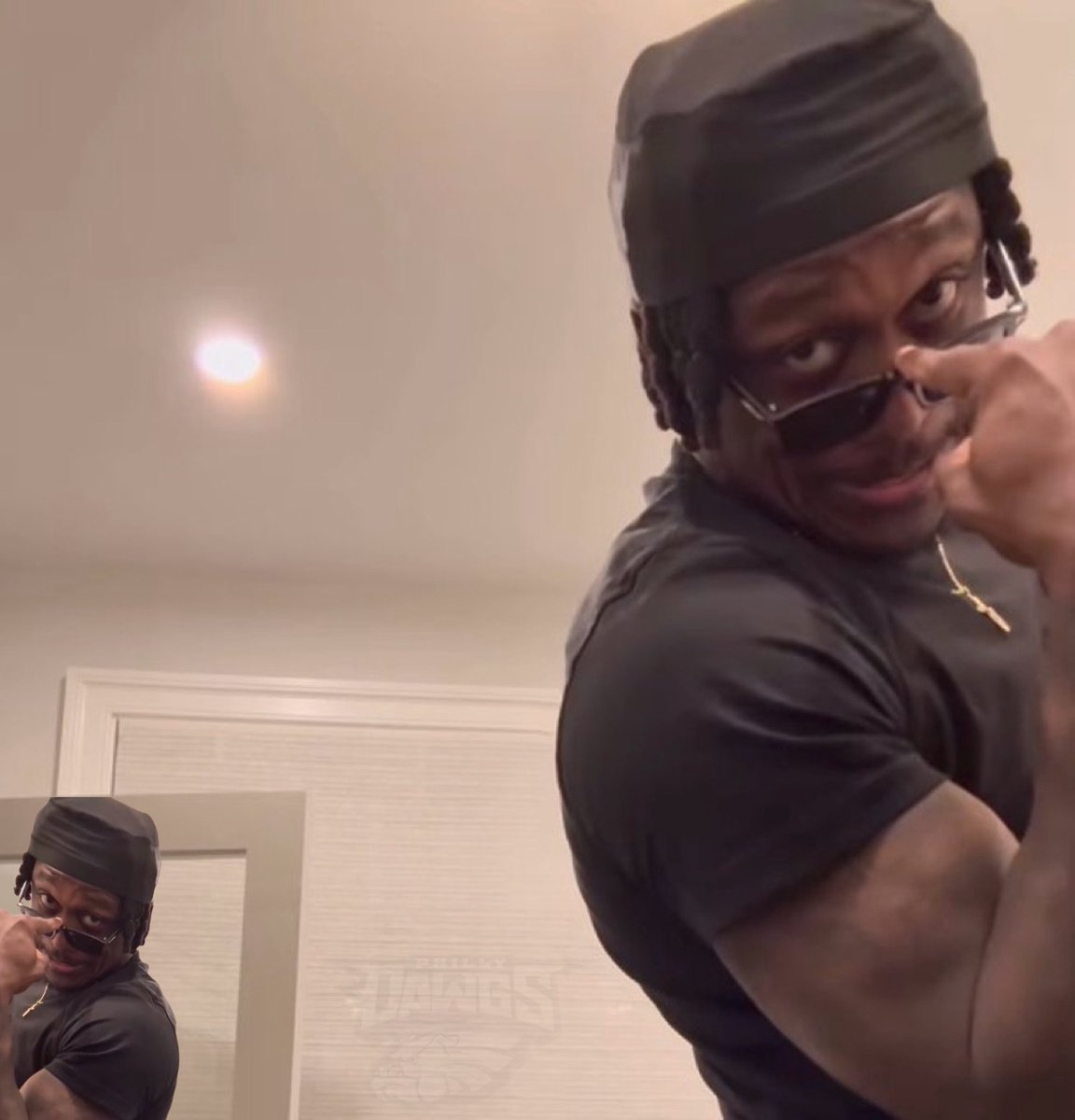 PHLDawgs's tweet image. Eagles I need you to lock in because I’m #noticing something about the NFC