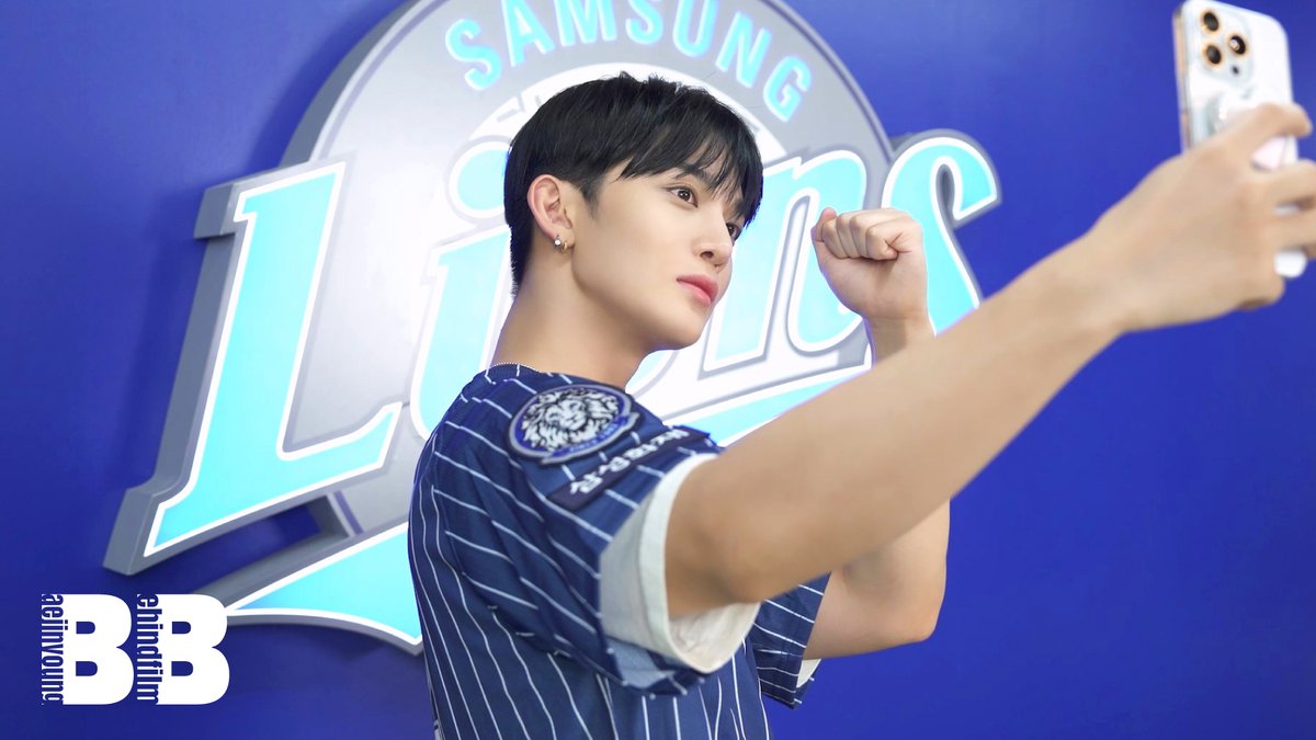 [🎞] (SUB) 배진영 (BAE JIN YOUNG) 
삼성 라이온즈 시구 Behind

🔗 youtu.be/jsFscGXgZwk

#배진영 #BAEJINYOUNG