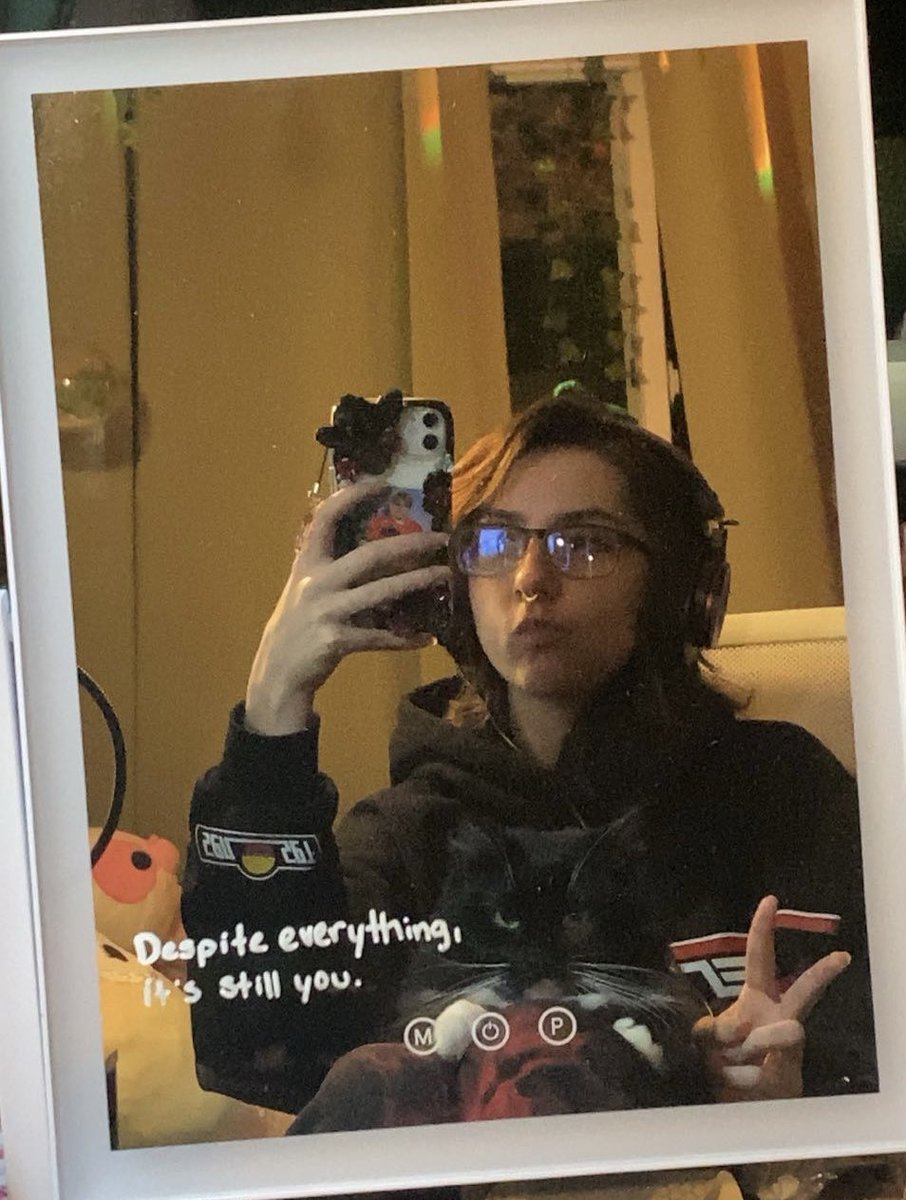 staticfixation's tweet image. blehhh