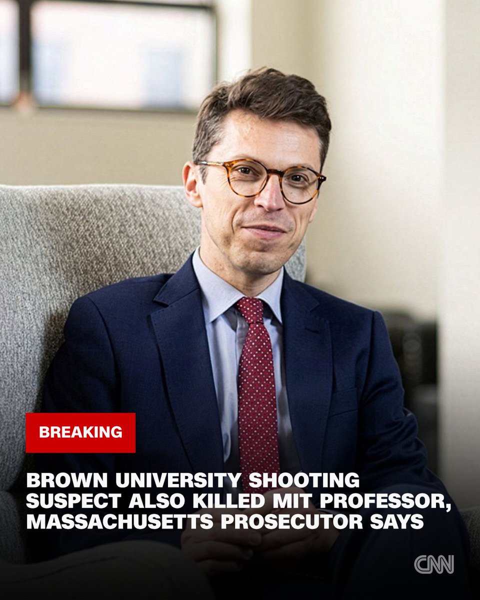 CNN Breaking News tweet media