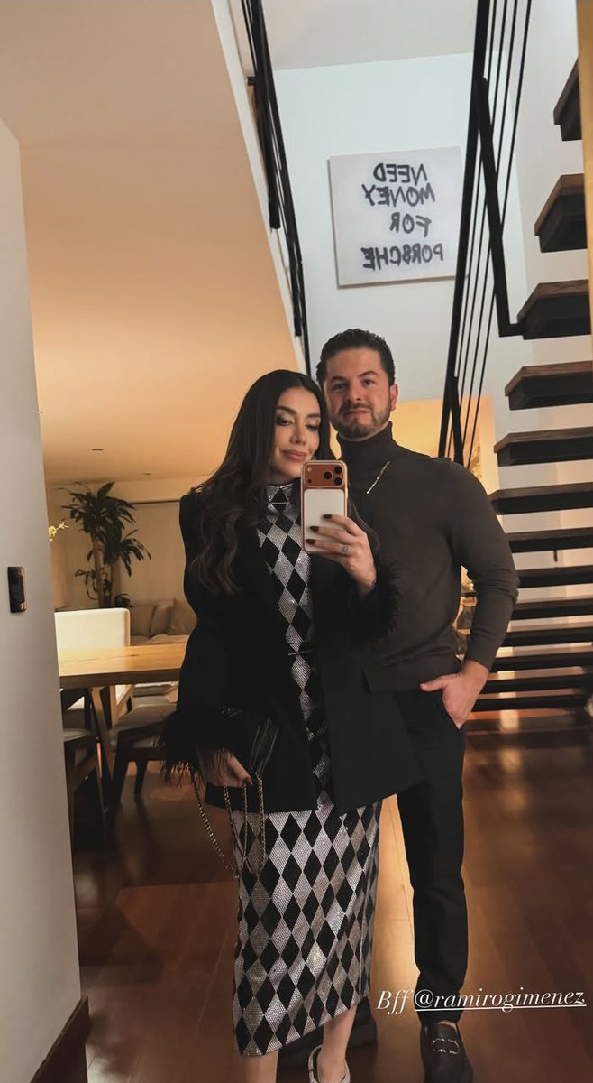 SupportKarime's tweet photo. 📸 Karime Pindter vía story de Instagram, junto a Ramiro Giménez 

#KarimePindter #karimesupport . https://t.co/HpmlLjIt4F