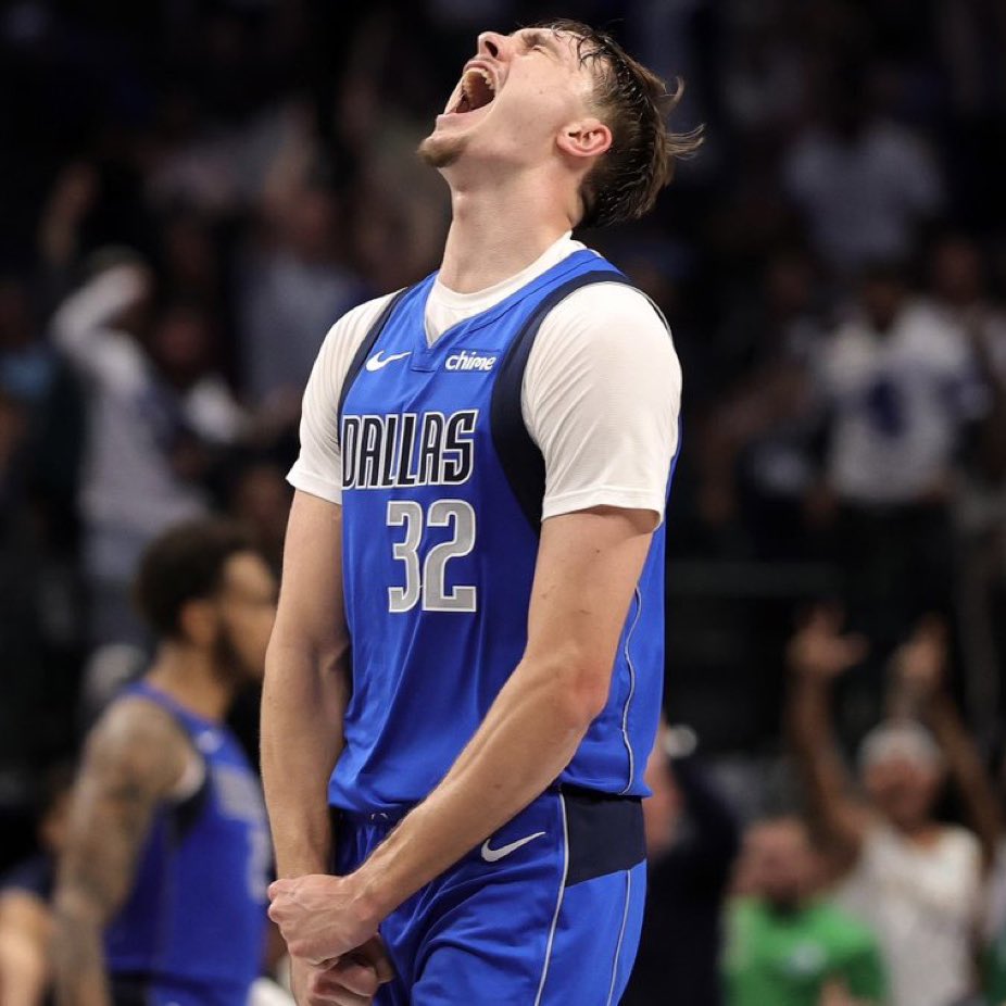 Cooper Flagg over the last three games:

29.0 PPG
7.3 RPG
6.0 APG
2.0 BPG
1.0 SPG
49.2% FG
38.7 MPG