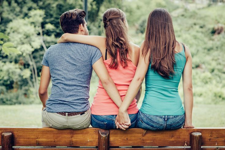 Percentage of cheating married men by country:

🇹🇭 Thailand: 56%
🇩🇰 Denmark: 46%
🇮🇹 Italy: 45%
🇫🇷 France: 43%
🇩🇪 Germany: 40%
🇺🇸 United States: 39%
🇧🇷 Brazil: 38%
🇬🇧 United Kingdom: 36%
🇷🇺 Russia: 35%
🇦🇷 Argentina: 34%
🇨🇭 Switzerland: 33%
🇸🇪 Sweden: 32%
🇯🇵 Japan: 31%
🇳🇱