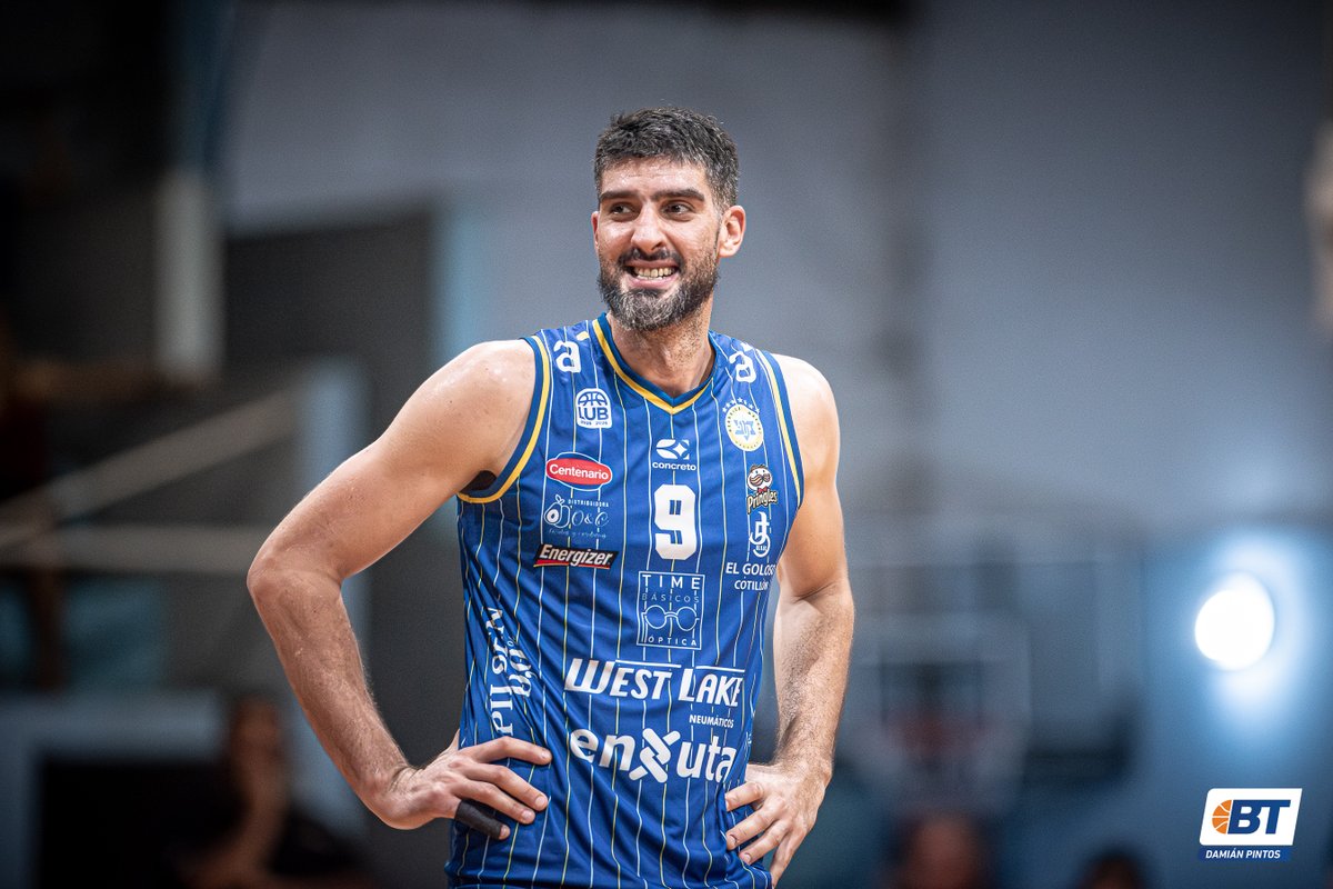 #LUBxBT I LOS MIRA DE ARRIBA

Hebraica y Macabi derrotó a Cordón a domicilio para cerrar el 2025 en el liderato.

📝<a href="/Brianrz2000/">Brianrz</a>
📸 <a href="/DamiPintos22/">Pelita ▕⃝⃤⁩⁩</a> 

👉wp.me/p6K7W2-113S