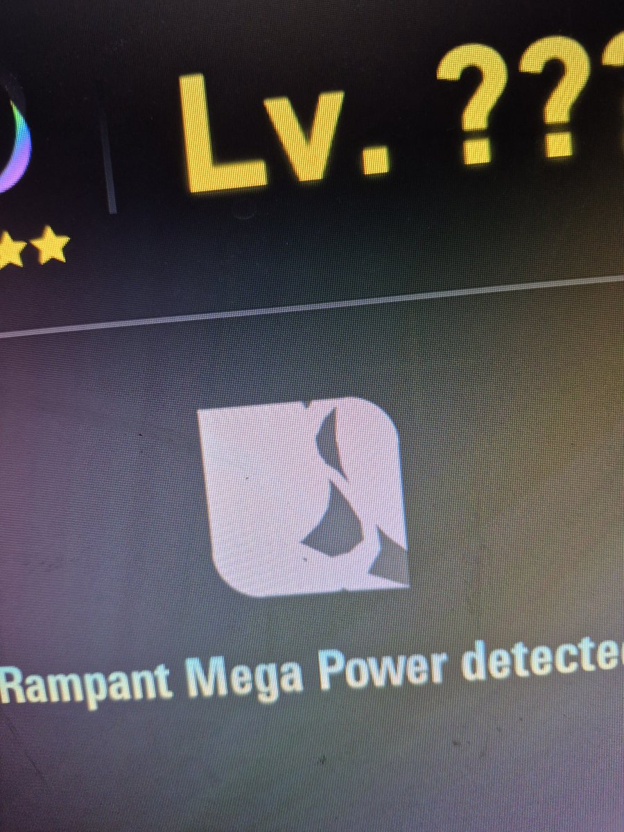 baaaaat_'s tweet image. Anyone want to guess who this is supposed to be