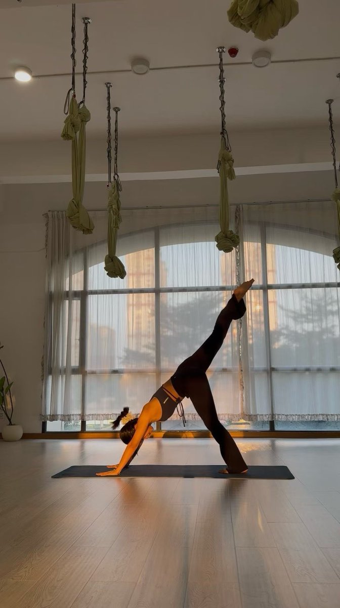 小魔王 tweet media