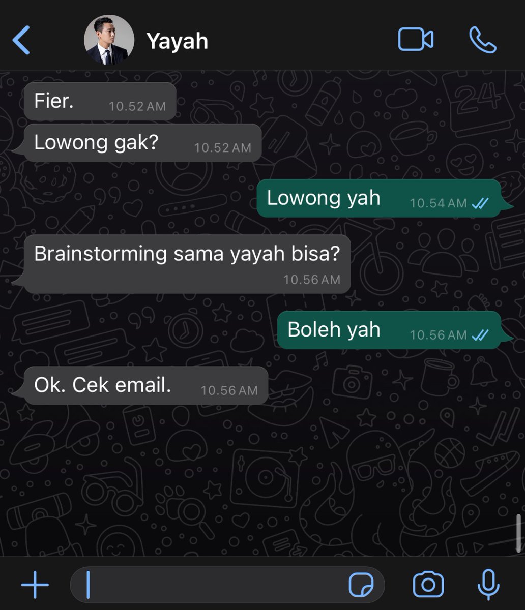 scriptreine's tweet image. ibra suka merasa tersaingi ga sih ka sma fier?? trus aku penasaran deh sma isi chatan nya antara yayah dan fier — ya engga. knp tersaingi? orang dia sengaja gedein fier kayak sekarang. —isi chatnya banyakan bahas beginian doang revospring.net/@dearreine/a/1…