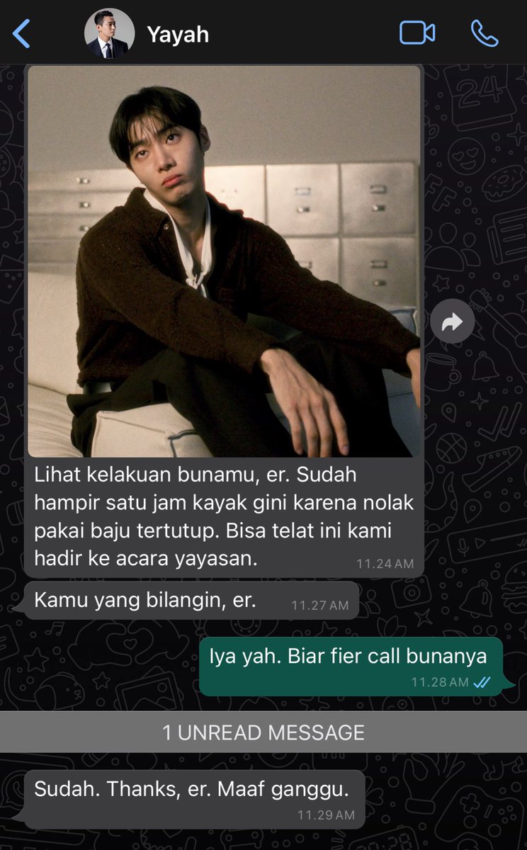 scriptreine's tweet image. ibra suka merasa tersaingi ga sih ka sma fier?? trus aku penasaran deh sma isi chatan nya antara yayah dan fier — ya engga. knp tersaingi? orang dia sengaja gedein fier kayak sekarang. —isi chatnya banyakan bahas beginian doang revospring.net/@dearreine/a/1…
