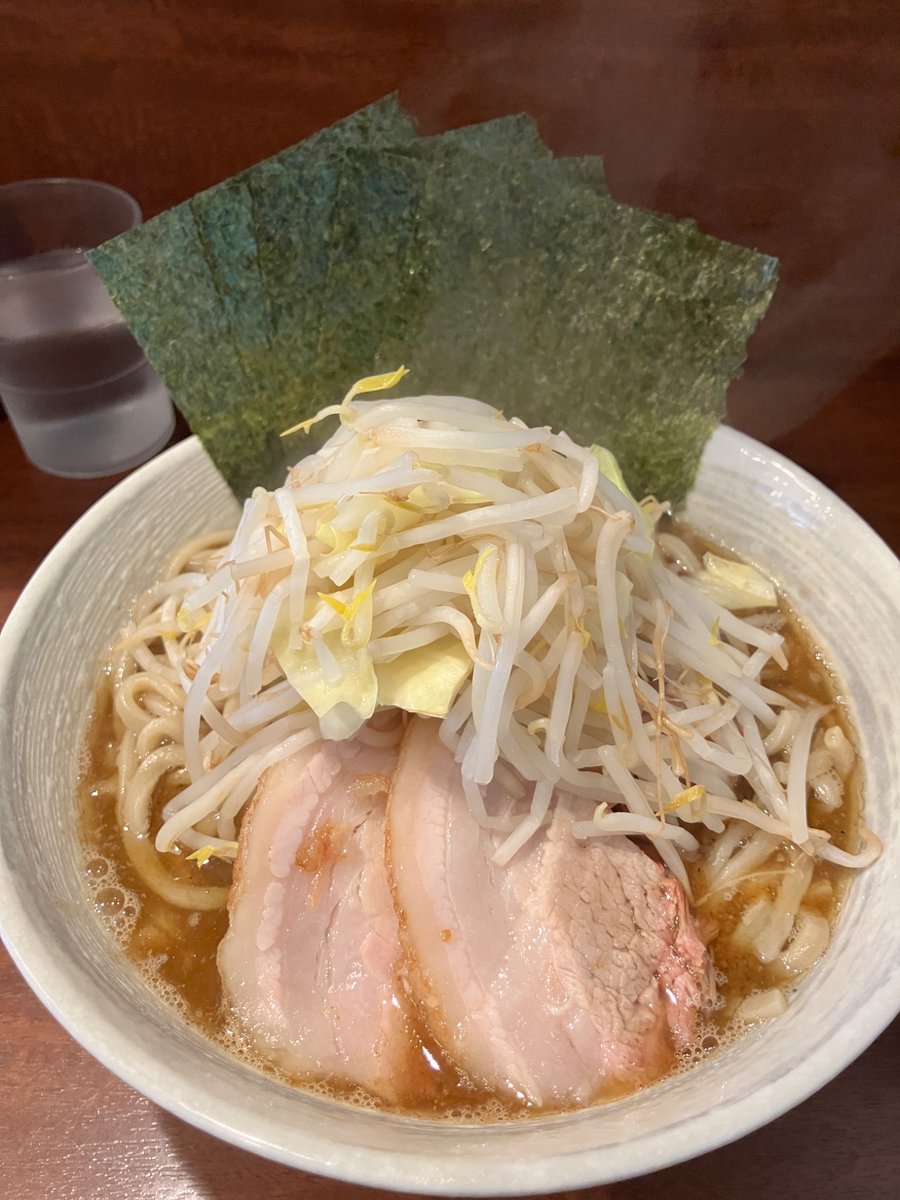 Labo_Fun's tweet image. 今日のお昼は麺屋づかちゃん @zukachann777 さんの、お魚ラーメン！濃厚お魚スープで大変美味でした☺☺ 野菜たっぷりでゼロキロカロリー0⃣