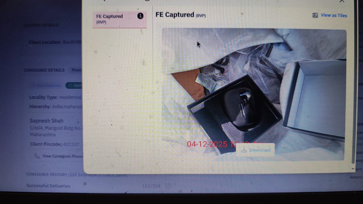 SapneshShah's tweet photo. @GOBOULT You guys are scammers, where the hell is my products. Its been more then 2 weeks u collected the product for repair. https://t.co/3HTjhVuuf5