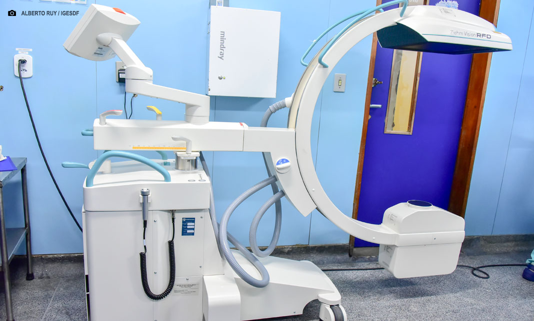 PDNewsBR's tweet image. Hospital de Base do DF inaugura novo arco cirúrgico e amplia capacidade assistencial

politicadistrital.com.br/hospital-de-ba…

#DISTRITOFEDERAL #HOSPITALDEBASE #IGESDF #SAúDEPúBLICA #TECNOLOGIAHOSPITALAR