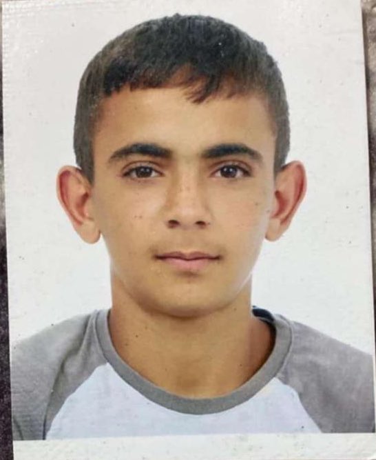 LÜTFEN YAYALIM‼️

Arda ekinci kardeşimiz 5 gündür kayıp 
#ArdaEkinci #kayıp