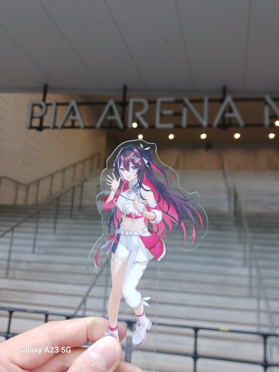 今気づいたんだけど、あずちゃんのライブからもう1ヶ月経ったてまじか