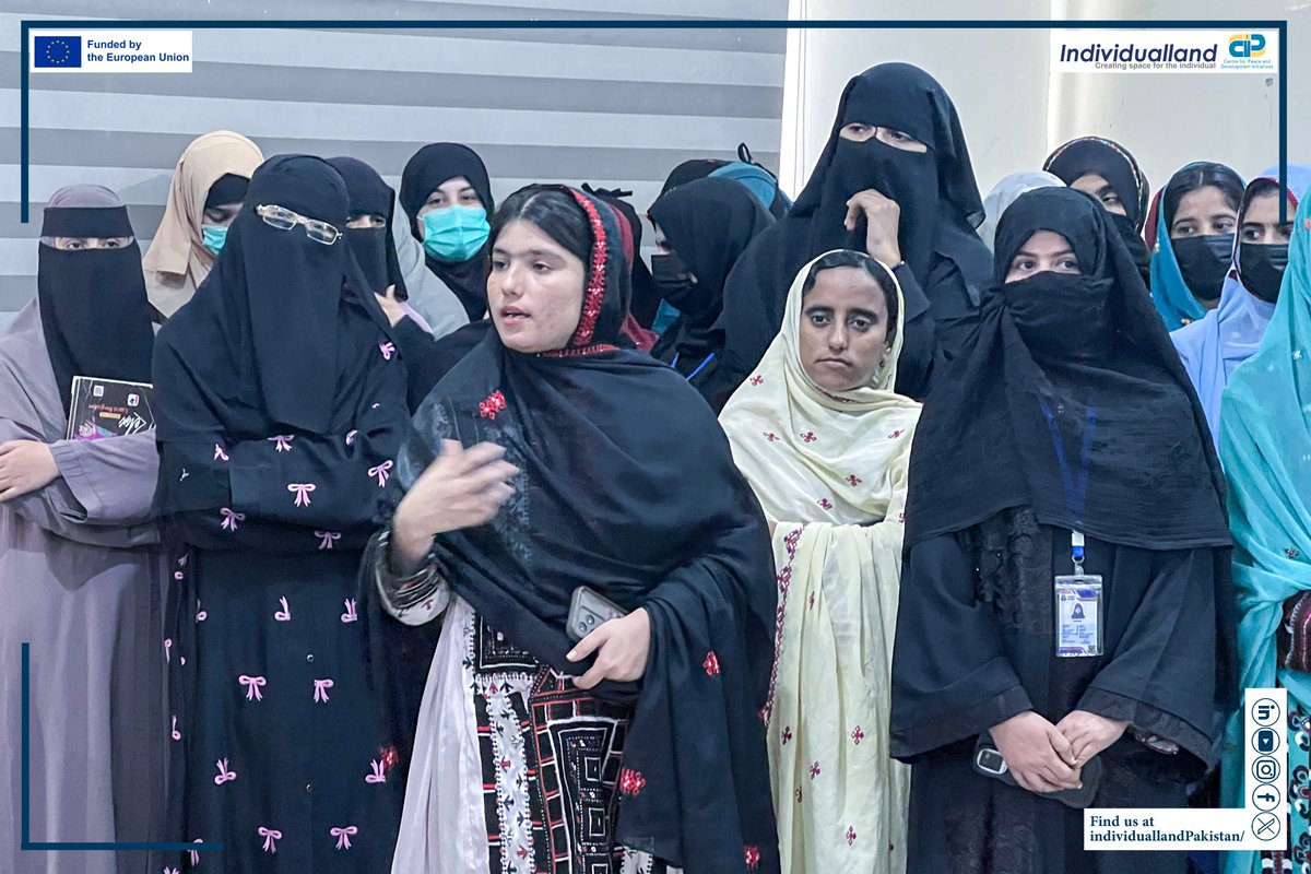 Reporting from the beautiful city of #Gwadar. 🧵