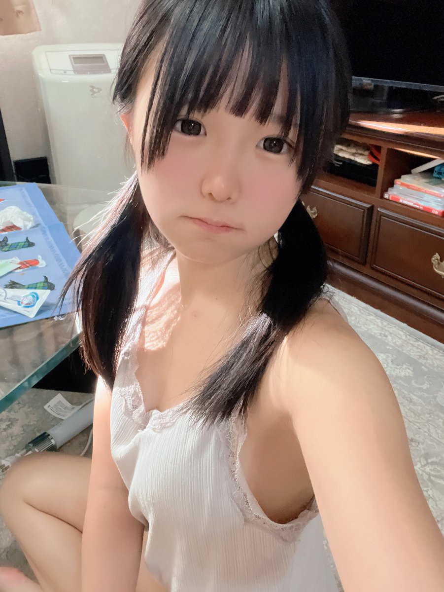 love___oxo's tweet photo. あと少しで、19歳♡ https://t.co/hwJHf977sI
