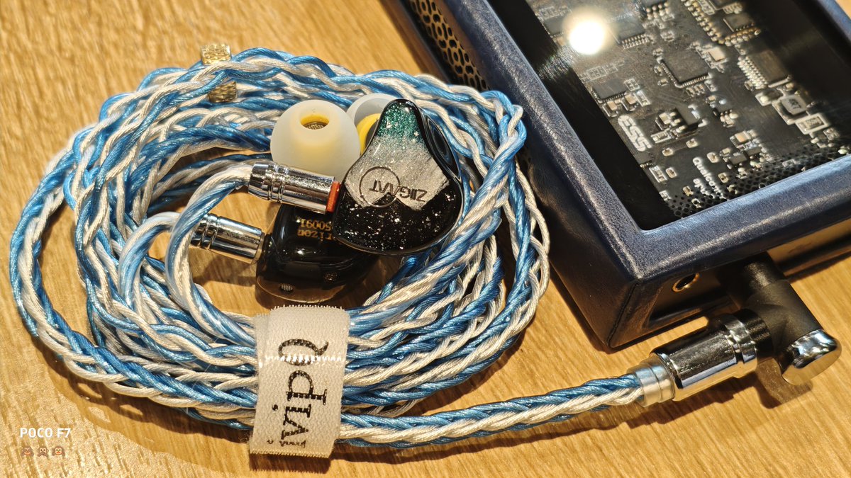 おかめカンパニー☆イヤホンジャック f23b17cd9ad7f2e68bddd7dd6db701