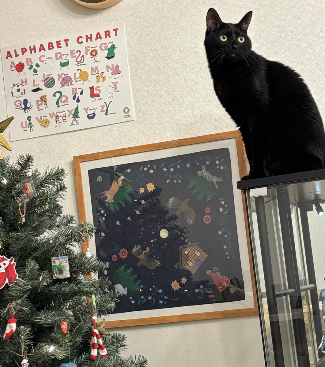 ハンカチを額装しましたという嬉しいご報告をいただきました..素敵