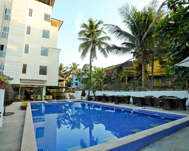 Travelleiz's tweet photo. 🌴 CALUX GRAND BAGA – FORMERLY AMARA GRAND 🌴 Goa
━━━━━━━━━━━━━━
💥 ROOM RATES START @ JUST ₹3900/-
(CPAI / Double)
DEAL — 3N/4D PACKAGE
Only ₹15,500/- Per Couple
Includes:
✅ Stay
✅ Breakfast
✅ Airport Transfers
✅ Sightseeing

DM now for more deals https://t.co/gDjMYDzKFC