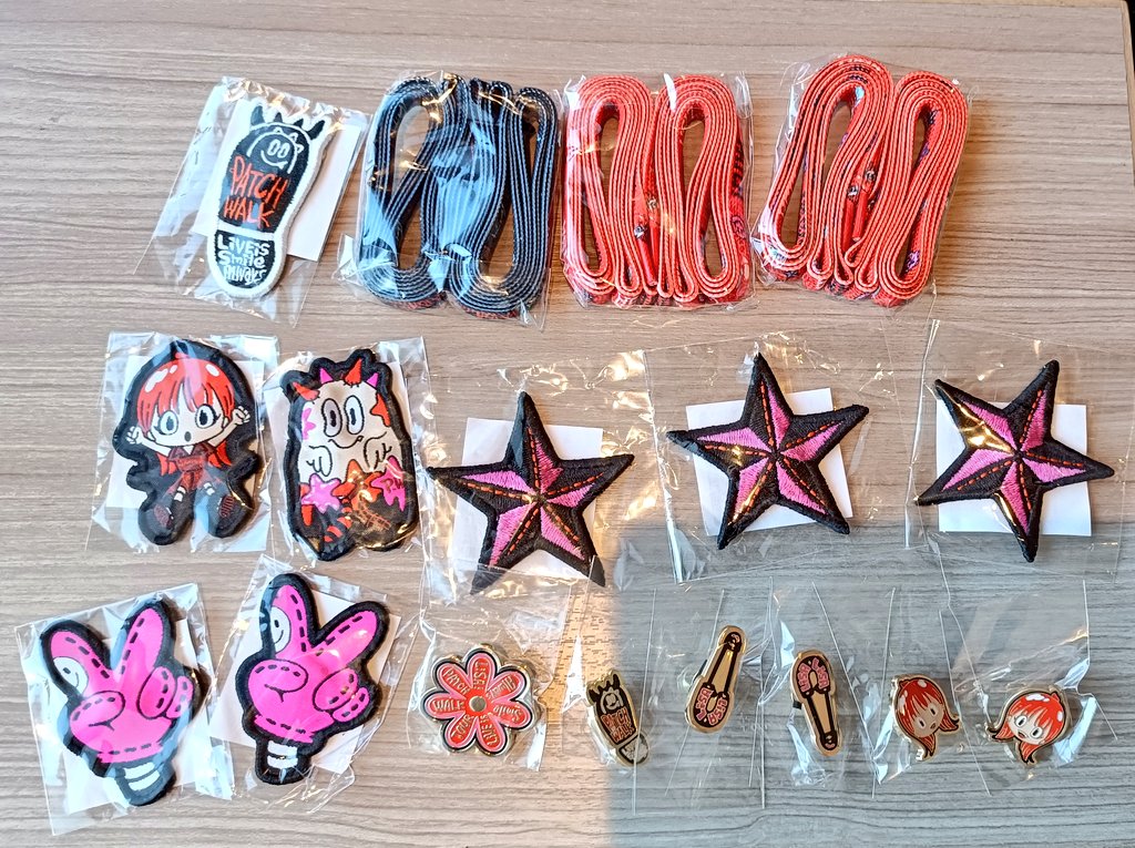 PWツアーグッズ ガチャ👋 ダブり交換お願いします。 譲：写真 求