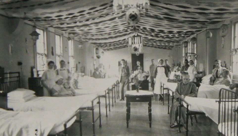 MTW NHS Hospital Archives tweet media