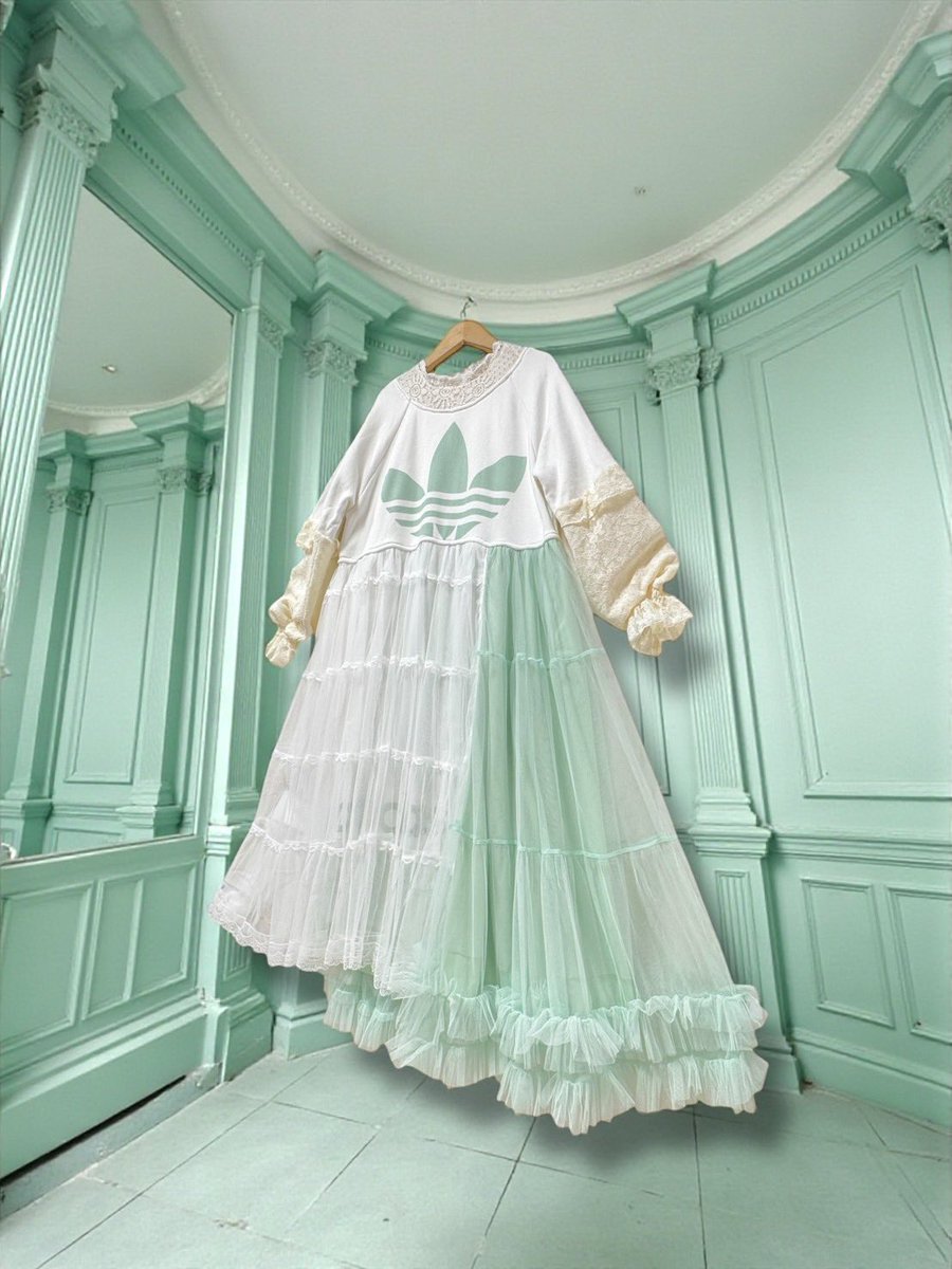 Kaya❤️ 💗📸 @kayan.a . @samanthaeden18 @view_hairstyles #pixelexposures