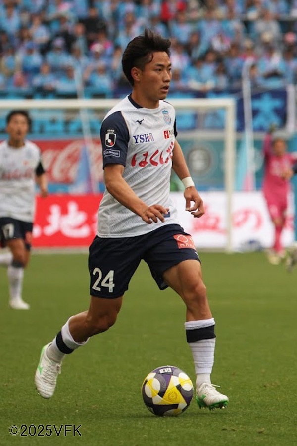 ヴァンフォーレ甲府 #契約更新📝 よろしくお願いします🔵🔴 ／ #佐藤