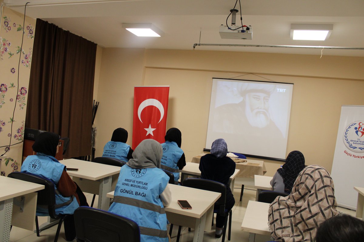 Terzi Baba Yurdu'nda Hz. Mevlana'yı andık, belgeselini izledik.
"Ne olursan ol yine gel" dedik, birliğimizi pekiştirdik.