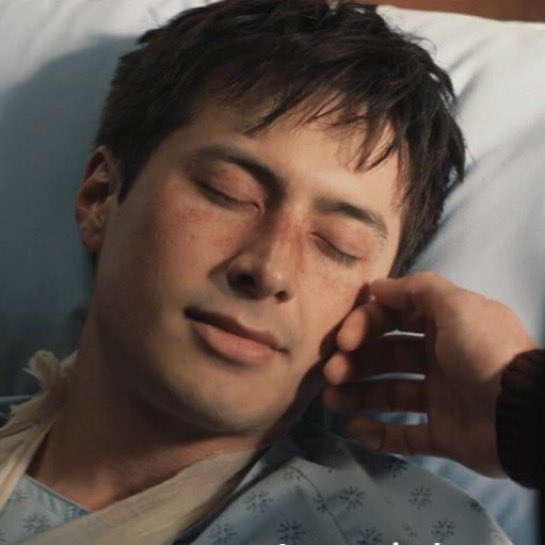 4hollanov's tweet image. HE’S TWO SECONDS OLD 😭😭