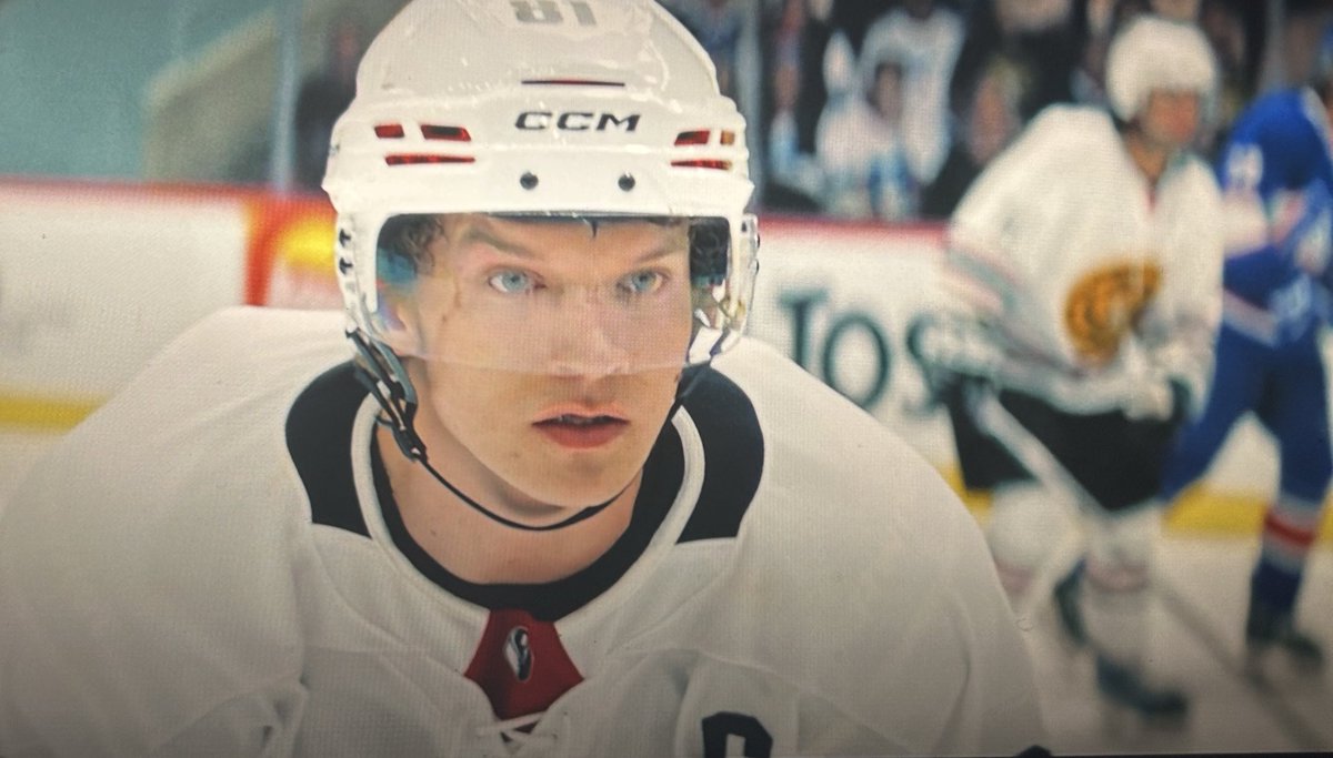 congee4lunch's tweet image. HE GOT HIT WHILE TURNING TO LOOK BACK AT ILYA GUYS WE ALL GOTTA DIE