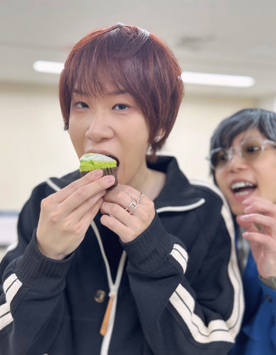 reiou0106's tweet image. 昨日話してたやつです
マフィン美味しかったです🤗
そして食べてたら変な人に襲われました
怖かったです😣